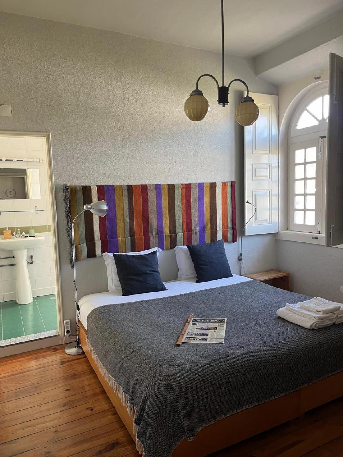 Train Spot Guesthouse มาร์เวา ภายนอก รูปภาพ